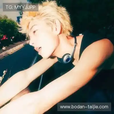 庞眉